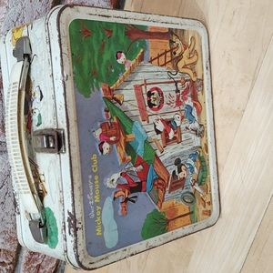 Vintage Aladdin Mickey Mouse Lunchbox w/ Thermos..